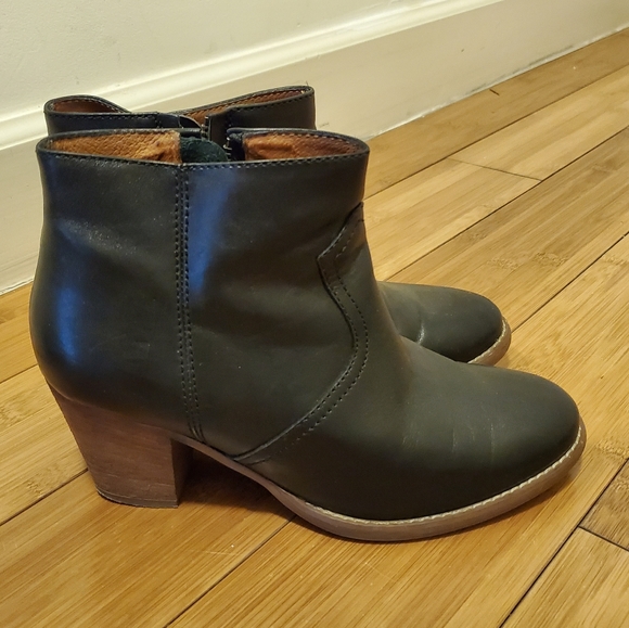 Madewell Shoes - Madewell Winston Ankle Boots - Size 7